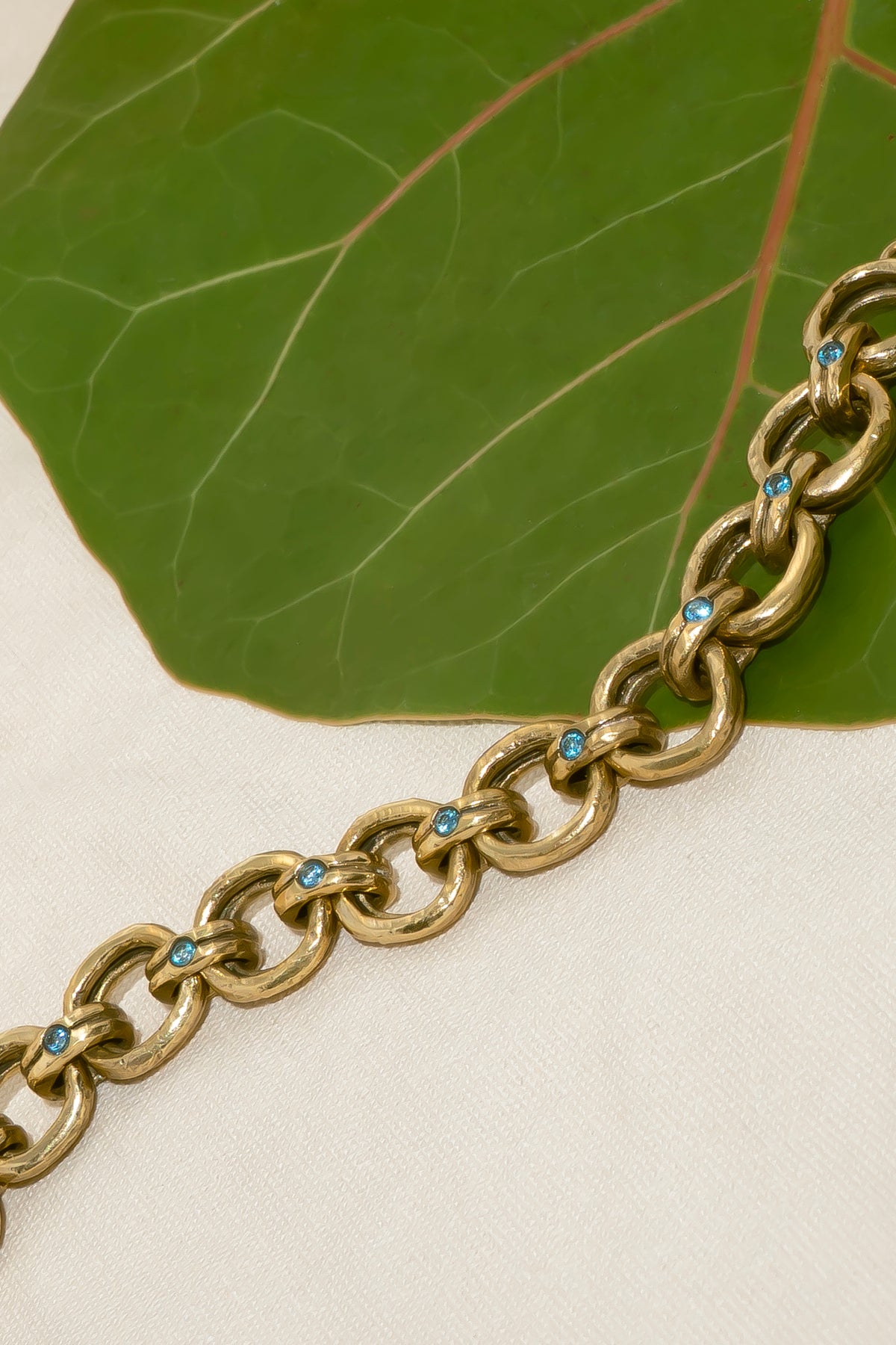 Pulsera de cadena azul